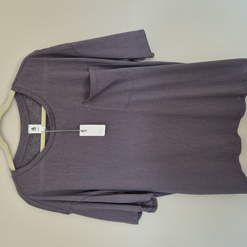 New! Grey Top